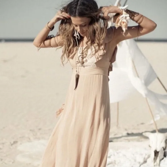 Spell Designs Rare Woodstock Backless Maxi Size 8AU or Small **Vintage!! 🍑💕 - Picture 2 of 4